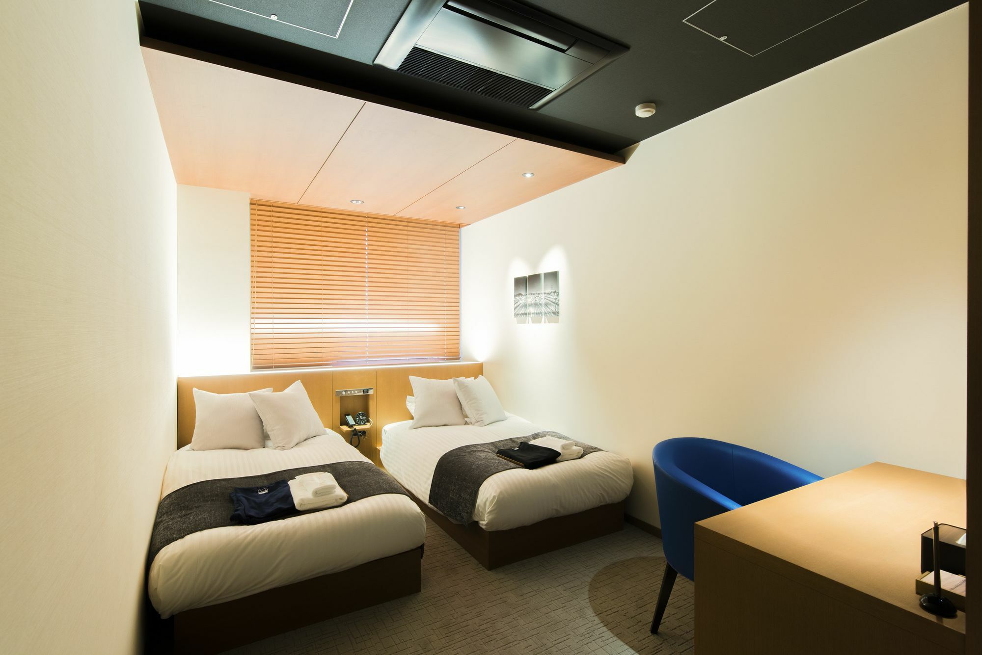 First Cabin Station Abenoso Hotel โอซาก้า ภายนอก รูปภาพ