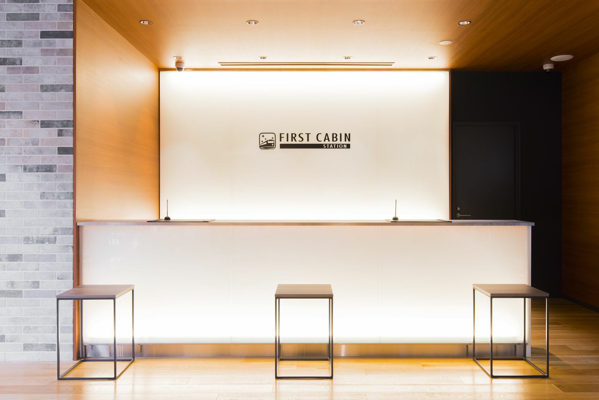 First Cabin Station Abenoso Hotel โอซาก้า ภายนอก รูปภาพ
